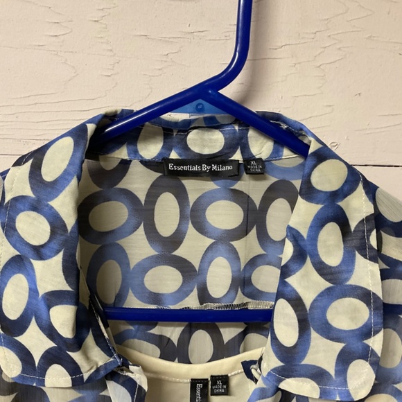 Long-Sleeve Button-Down Blouse size XL - Picture 6 of 7